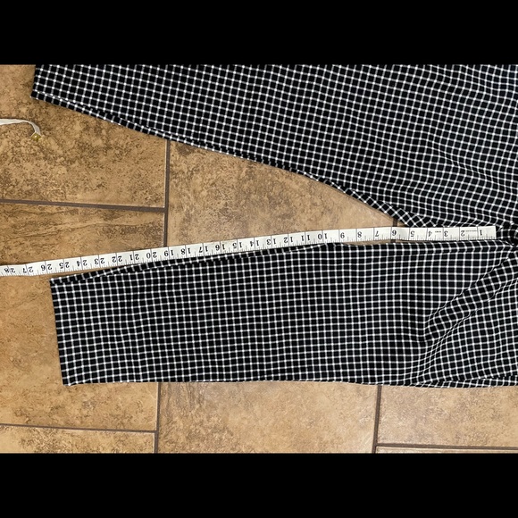 Women’s old navy pixie anklet pants size 14 - Picture 7 of 11